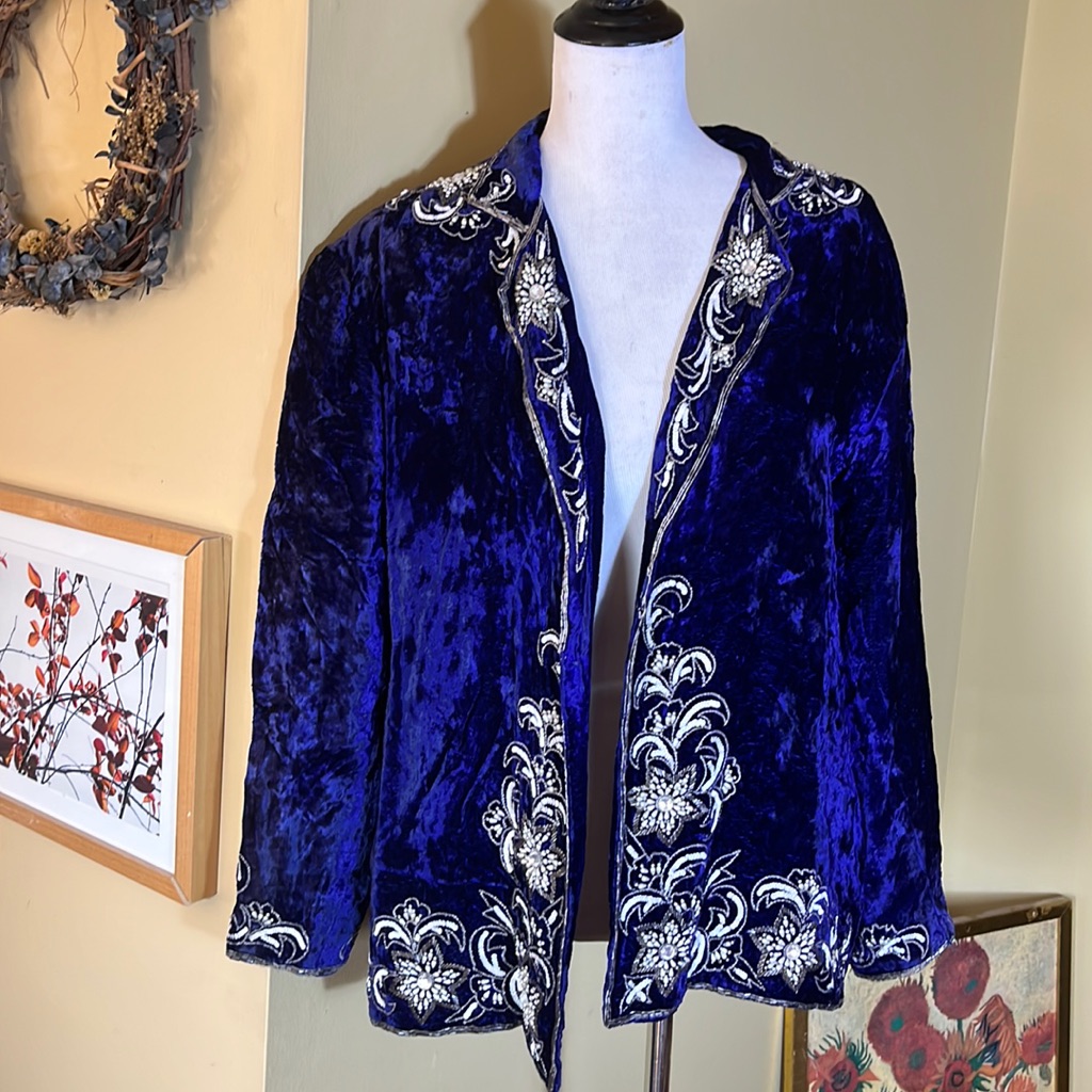 Vintage Blue Velvet Size Large Beaded Pearls Blazer Topper Usa Made Event Nyeve